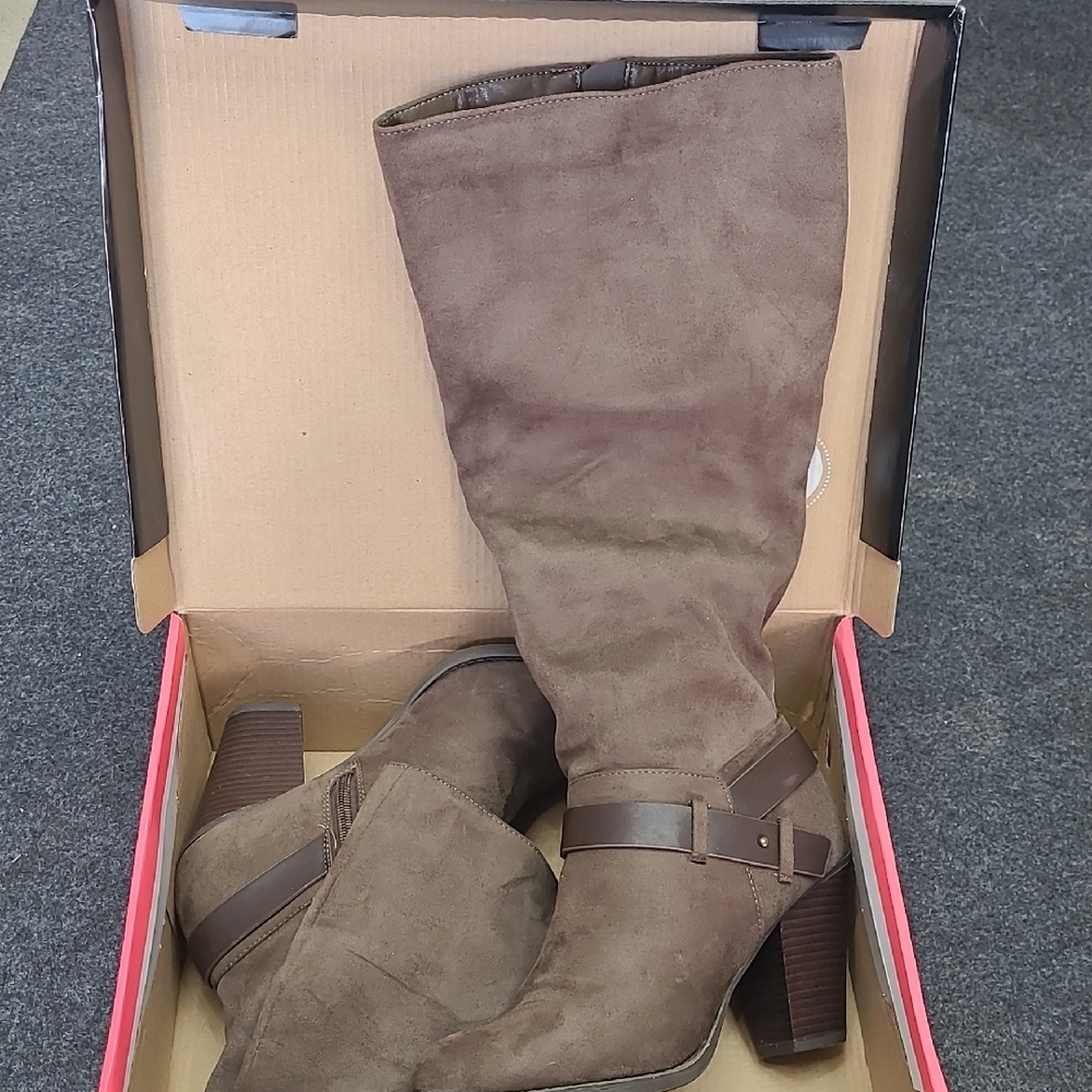 Charlotte Russe Brown Heeled Boots with Chunky Heel